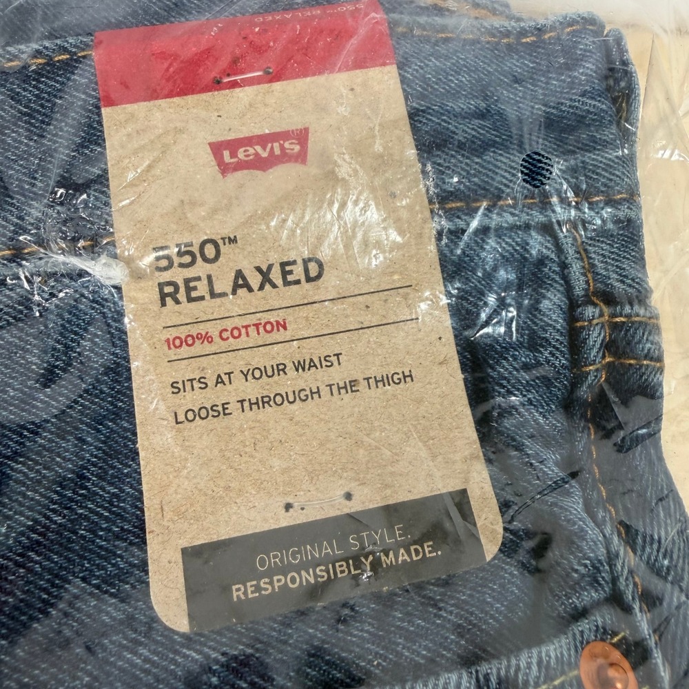 Levi's 550 Relaxed Fit Jeans Mens 42x32 Cotton Blue‎ Denim Pants